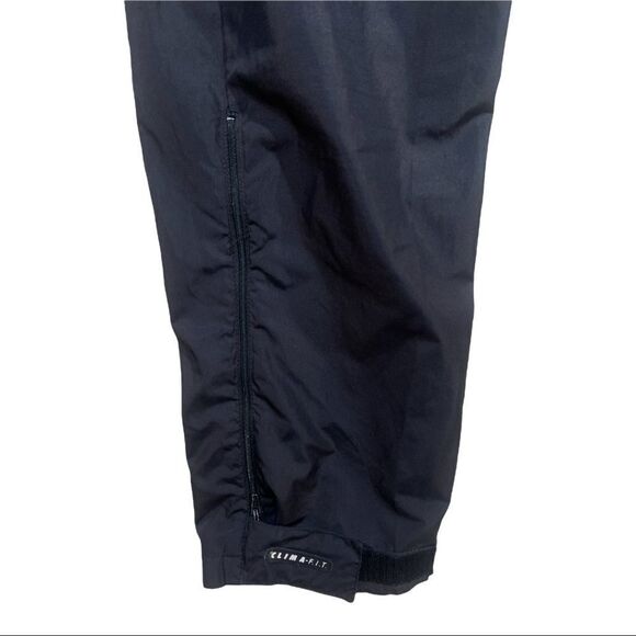 🔥‎ Vintage Nike 90s Nylon Track Pants 🏃‍♂️ Size M 🖤 Retro Windbreaker Vibes - Picture 5 of 6